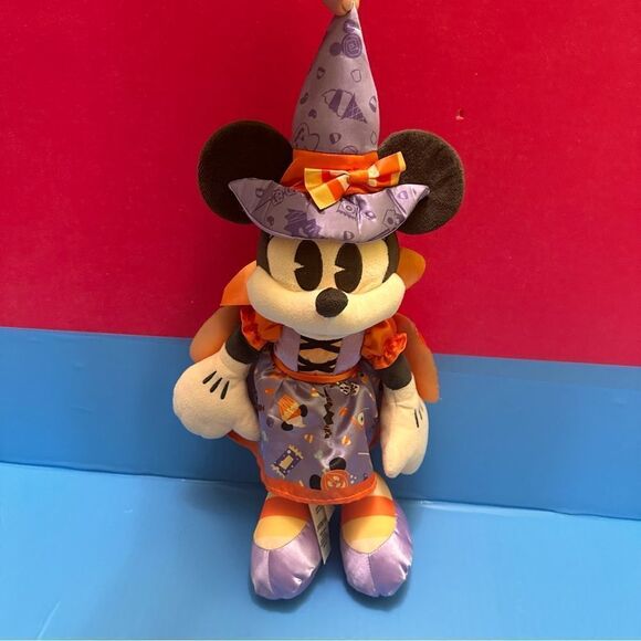 Disney Store Halloween Minnie Mouse Witch plush doll - Picture 7 of 11